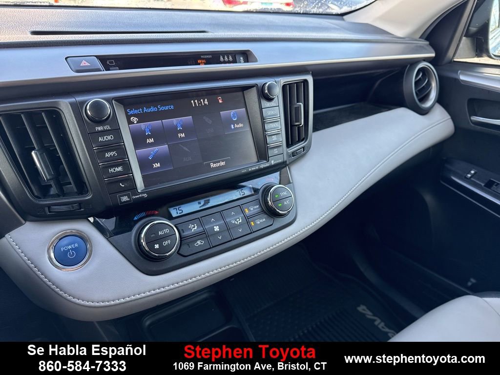 Used 2018 Toyota RAV4 Limited image 19