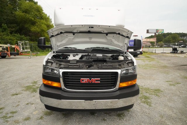 New 2025 GMC Savana 3500 w/ Power Convenience Package RWD image 9
