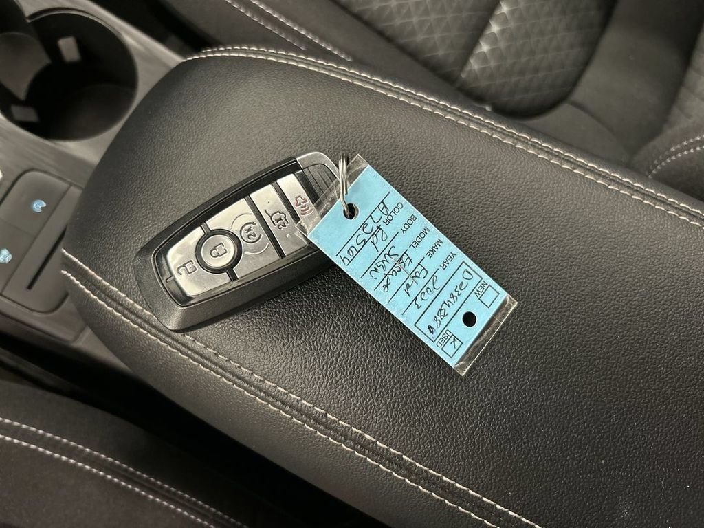 Used 2023 Ford Escape Active AWD/4WD image 12
