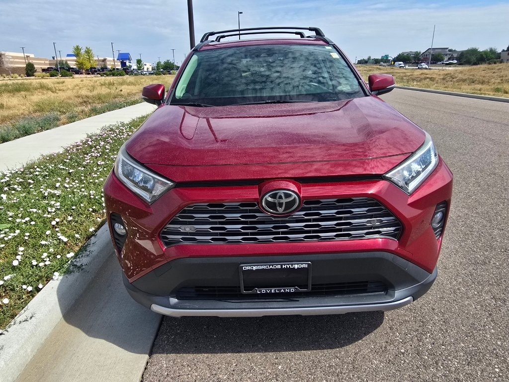 Used 2019 Toyota RAV4 Limited w/ Cold Weather Package AWD/4WD image 8