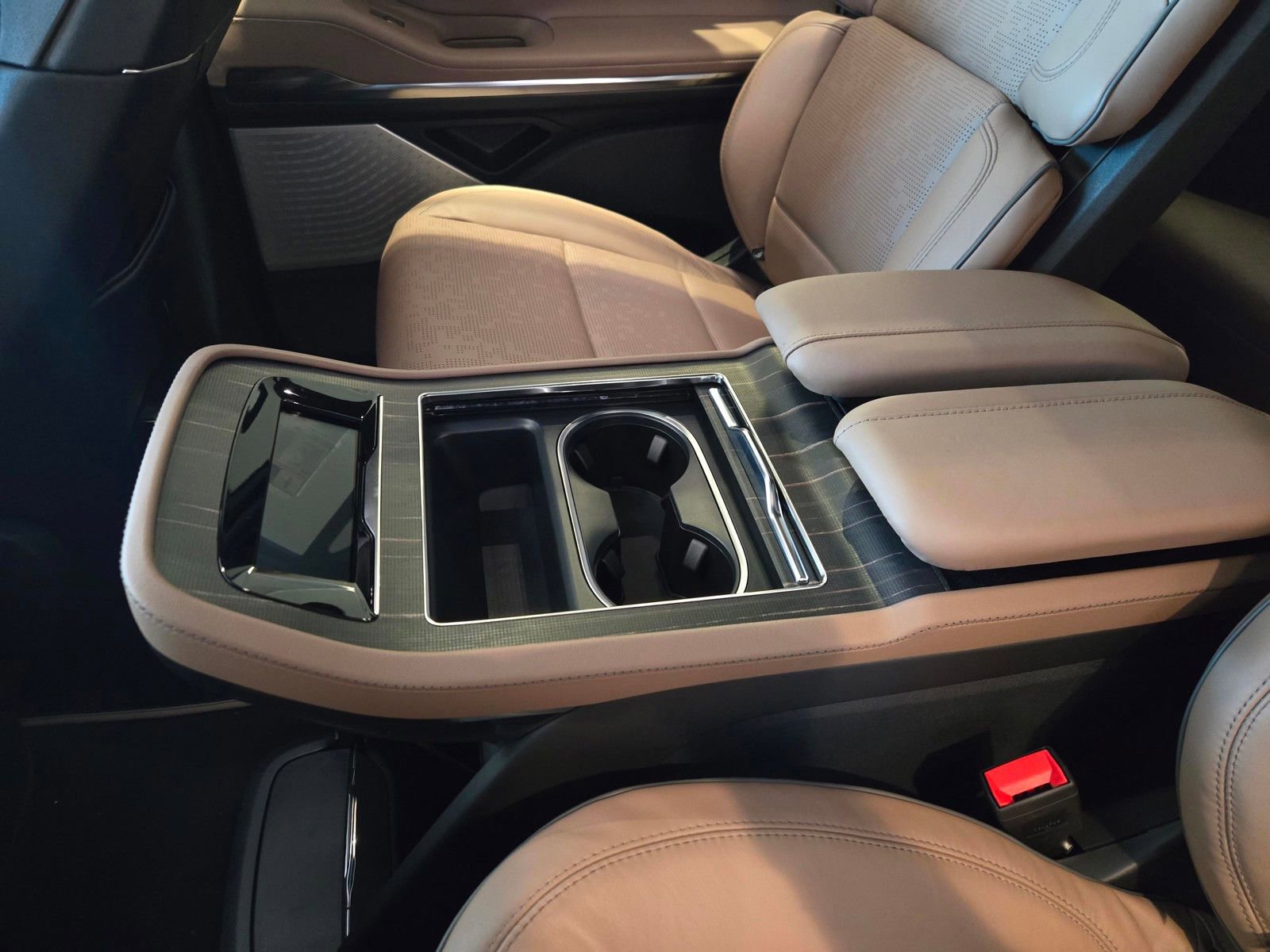 New 2026 Lincoln Navigator L Black Label image 8