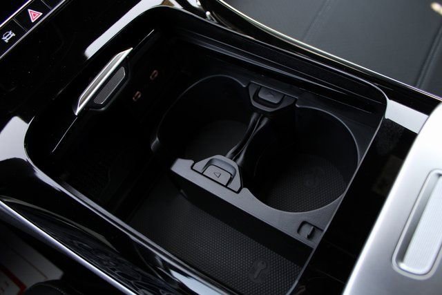 New 2025 Mercedes-Benz C 300 4MATIC Sedan image 26