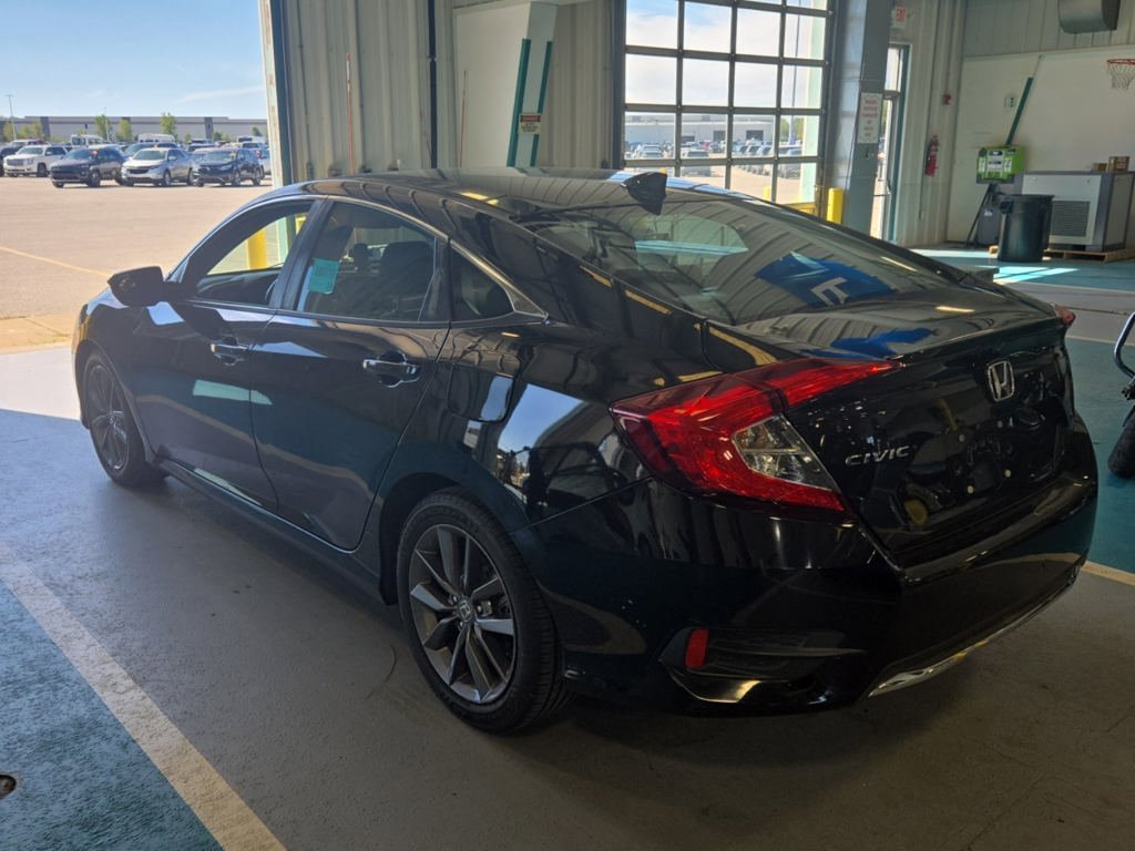 Used 2019 Honda Civic EX image 7