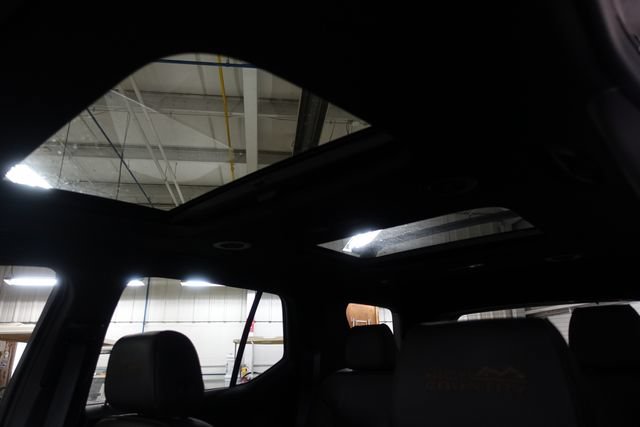 Used 2023 Chevrolet Traverse High Country w/ LPO, Floor Liner Package AWD/4WD image 19