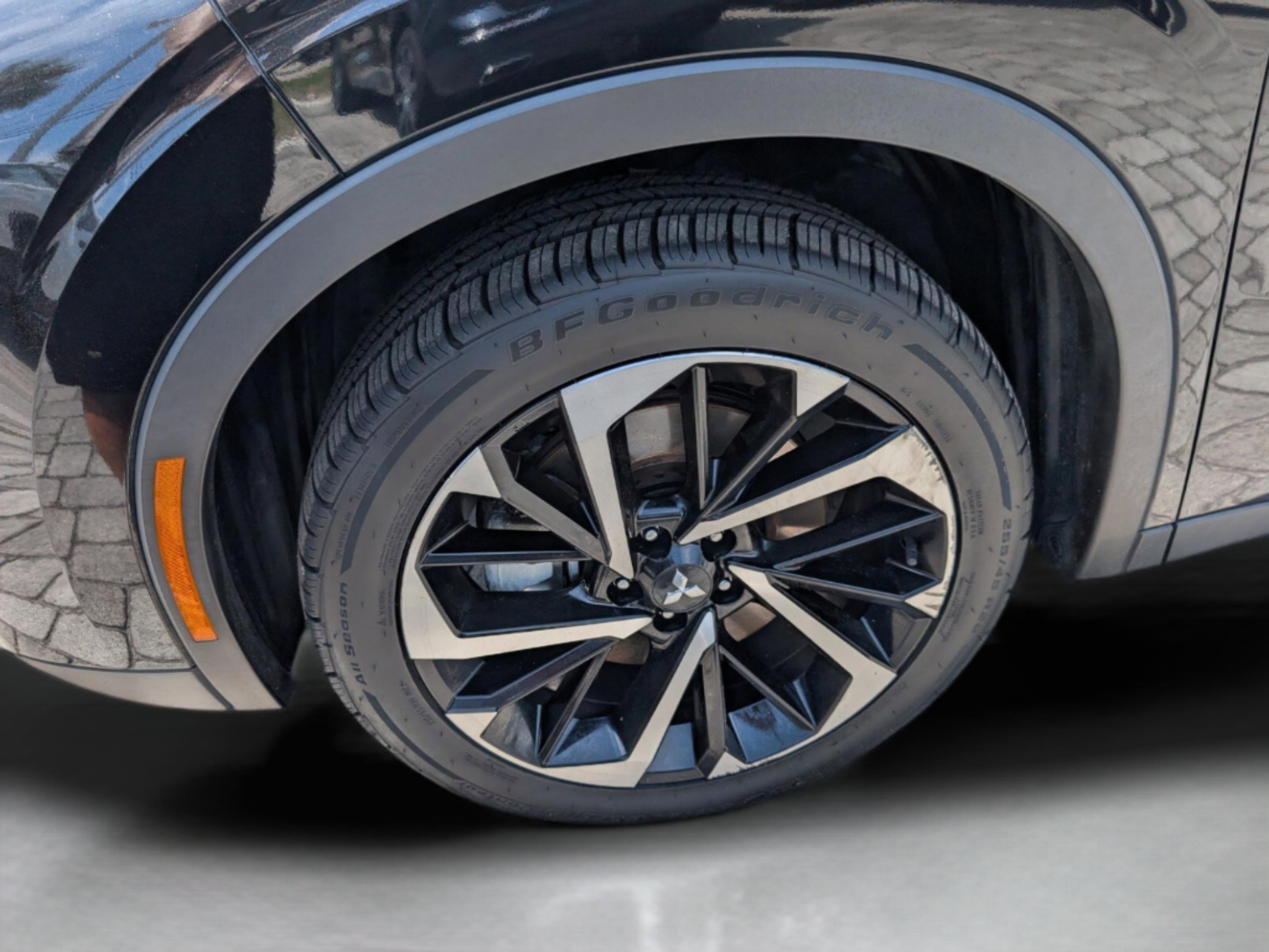 Used 2022 Mitsubishi Outlander SE AWD/4WD image 13