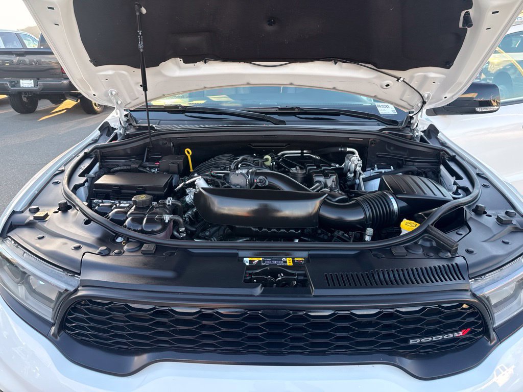 Used 2025 Dodge Durango GT AWD/4WD image 14