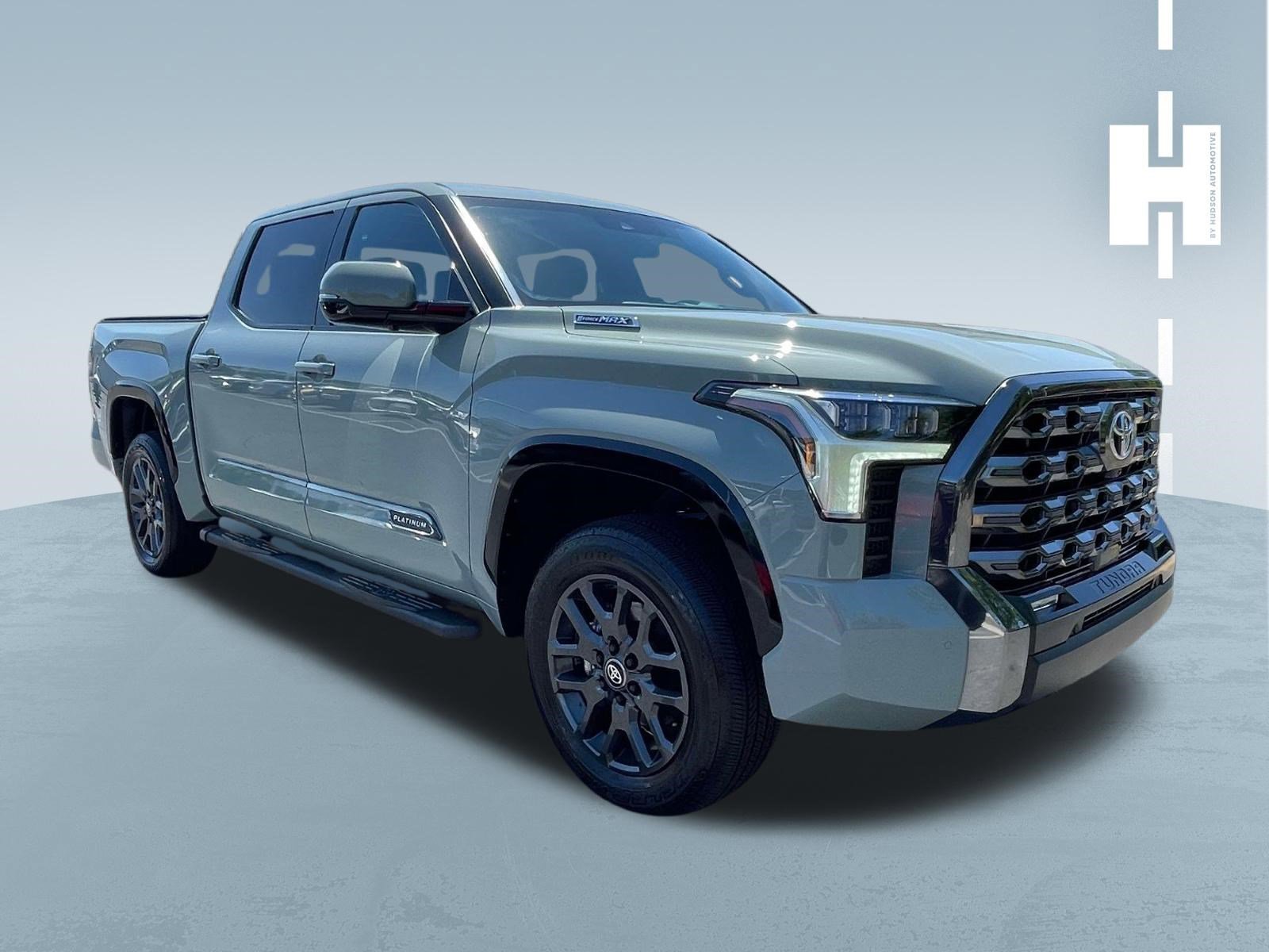 Used 2025 Toyota Tundra Platinum AWD/4WD image 1