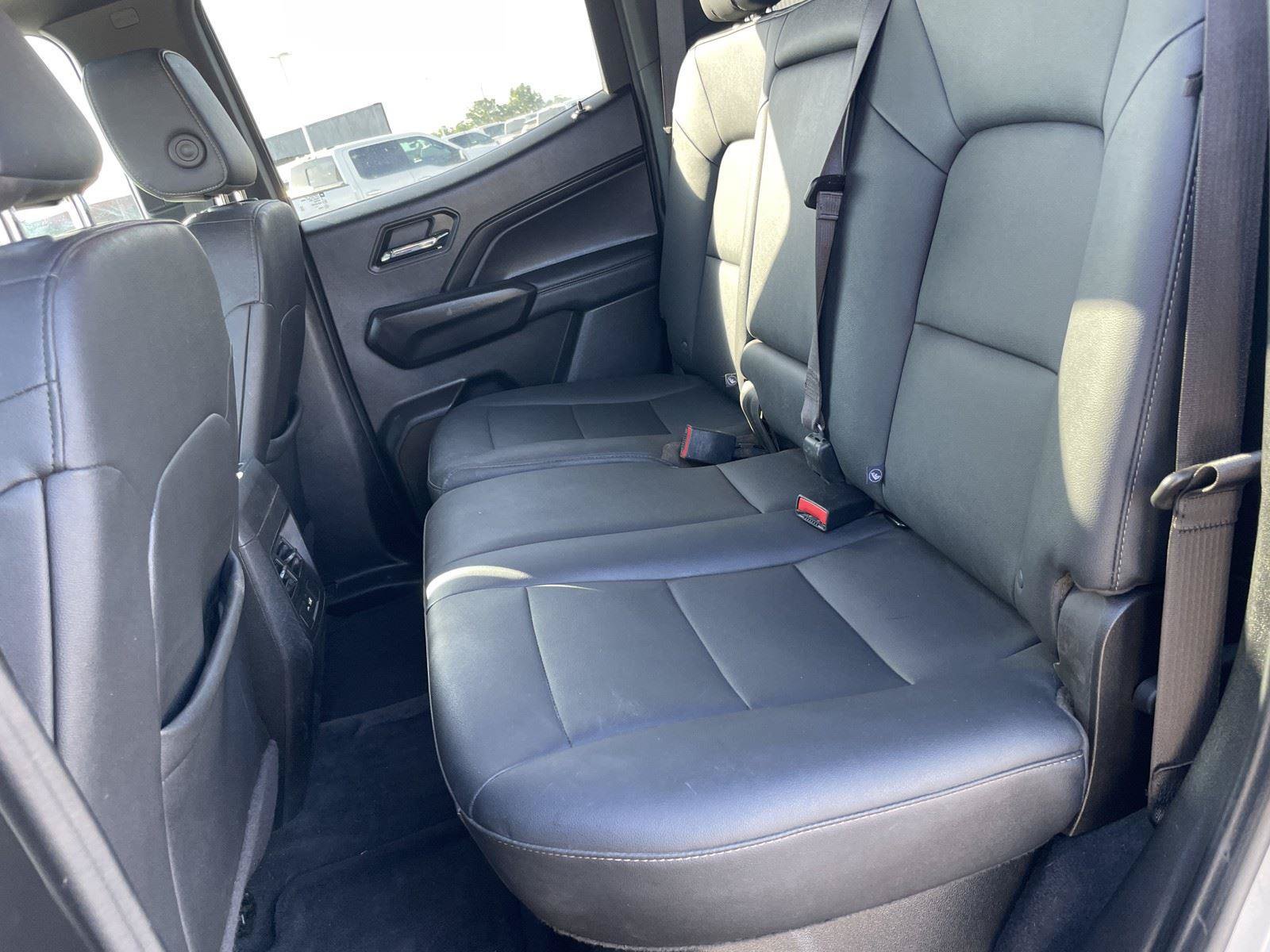 Used 2024 GMC Canyon Elevation w/ Elevation Premium Package RWD image 26