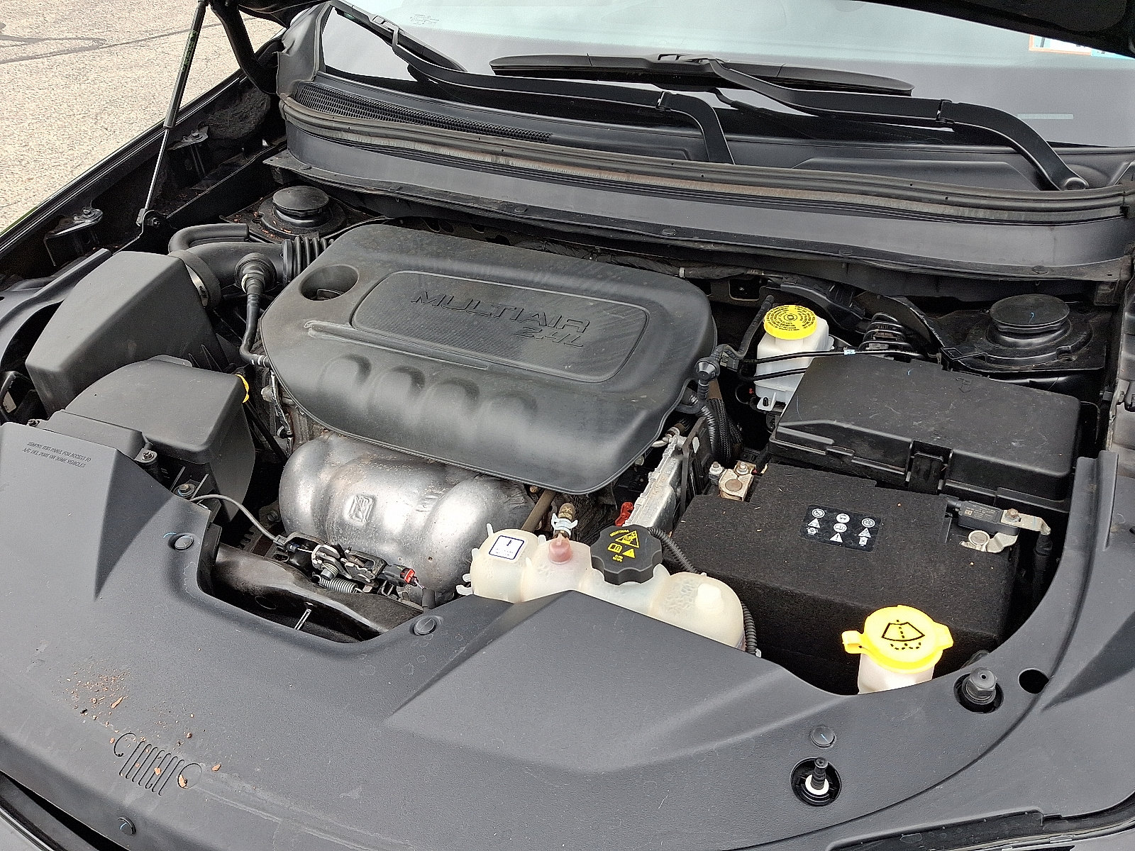 Certified 2021 Jeep Cherokee Latitude Plus AWD/4WD image 27