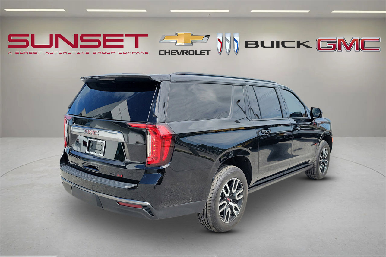 Certified 2023 GMC Yukon XL AT4 w/ AT4 Premium Plus Package AWD/4WD image 4