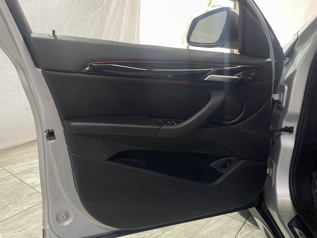 Used 2020 BMW X1 xDrive28i image 16