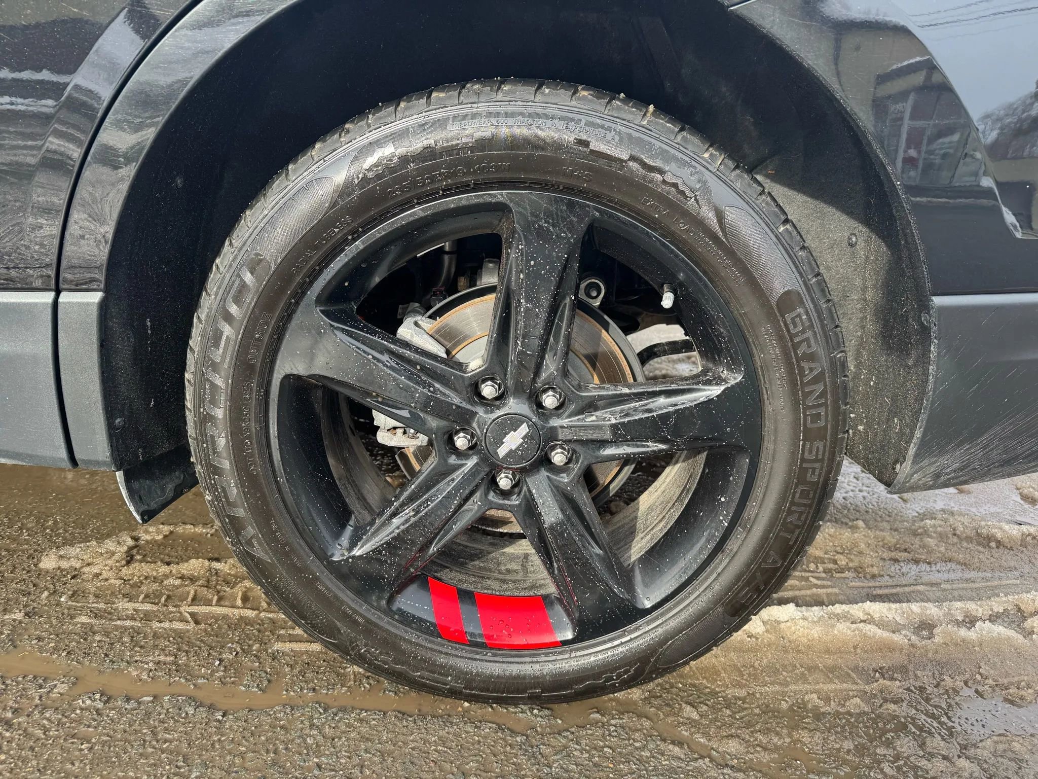 Used 2021 Chevrolet Equinox Premier w/ Redline Edition AWD/4WD image 28