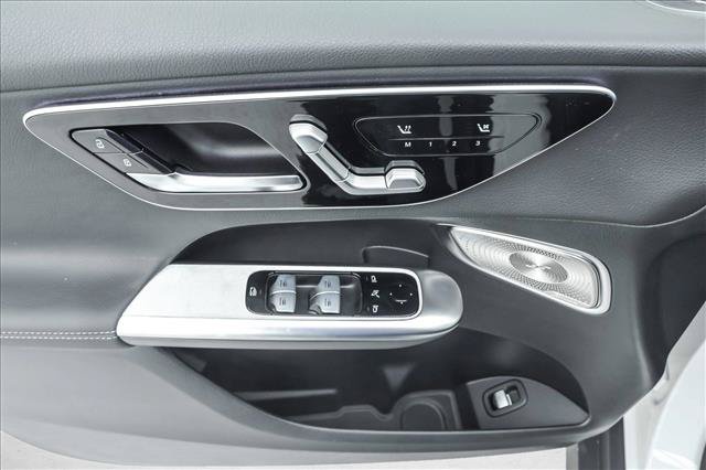 New 2027 Mercedes-Benz GLC 300 4MATIC image 14