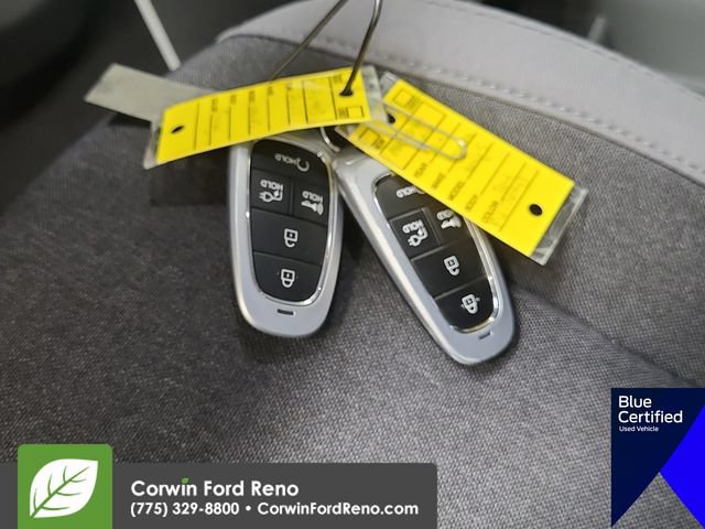Used 2023 Hyundai Ioniq 5 SE w/ Cargo Package AWD/4WD image 17