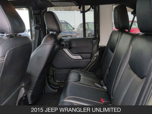 Used 2015 Jeep Wrangler Unlimited Sahara w/ Dual Top Group AWD/4WD image 12