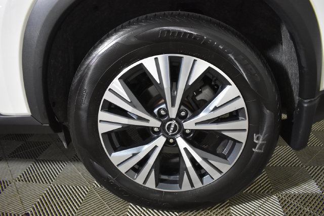 Certified 2023 Nissan Rogue SV w/ SV Premium B Package AWD/4WD image 42