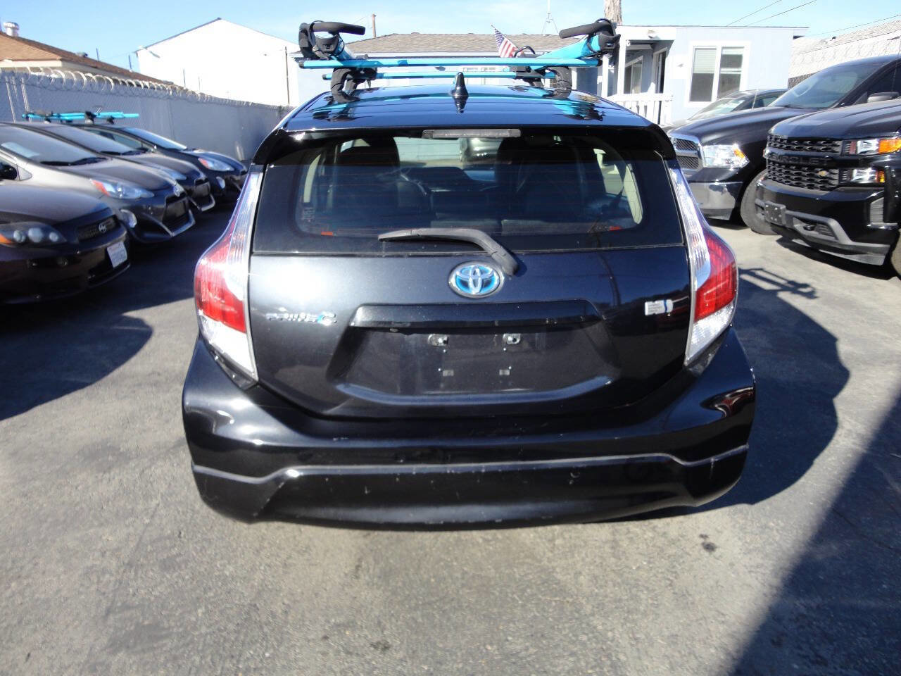 Used 2017 Toyota Prius C Four image 5