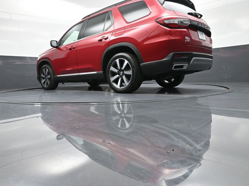Used 2024 Honda Pilot Touring image 34