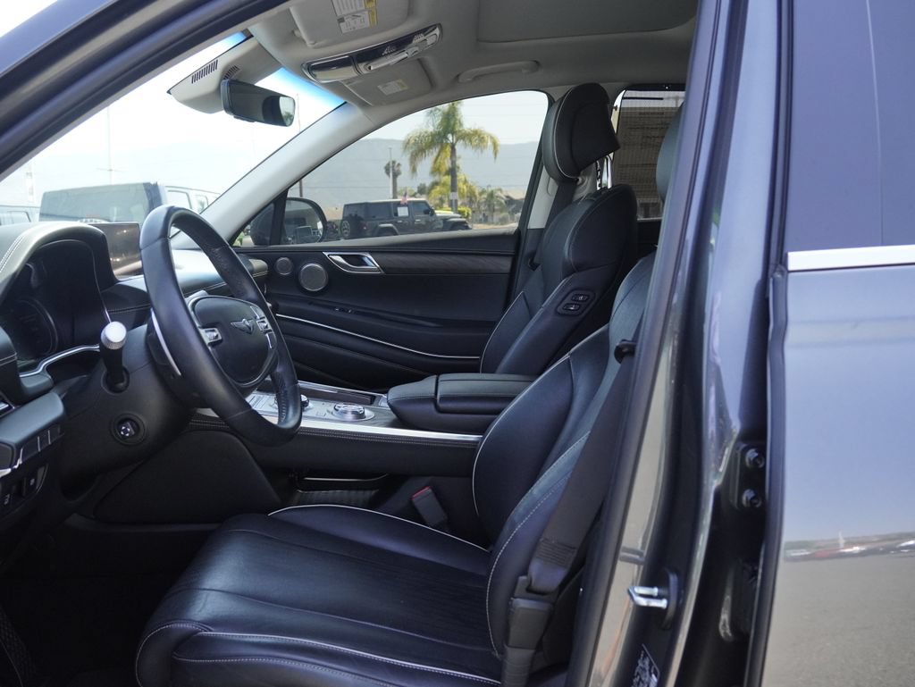 Used 2023 Genesis GV80 3.5T w/ Advanced Package AWD/4WD image 18
