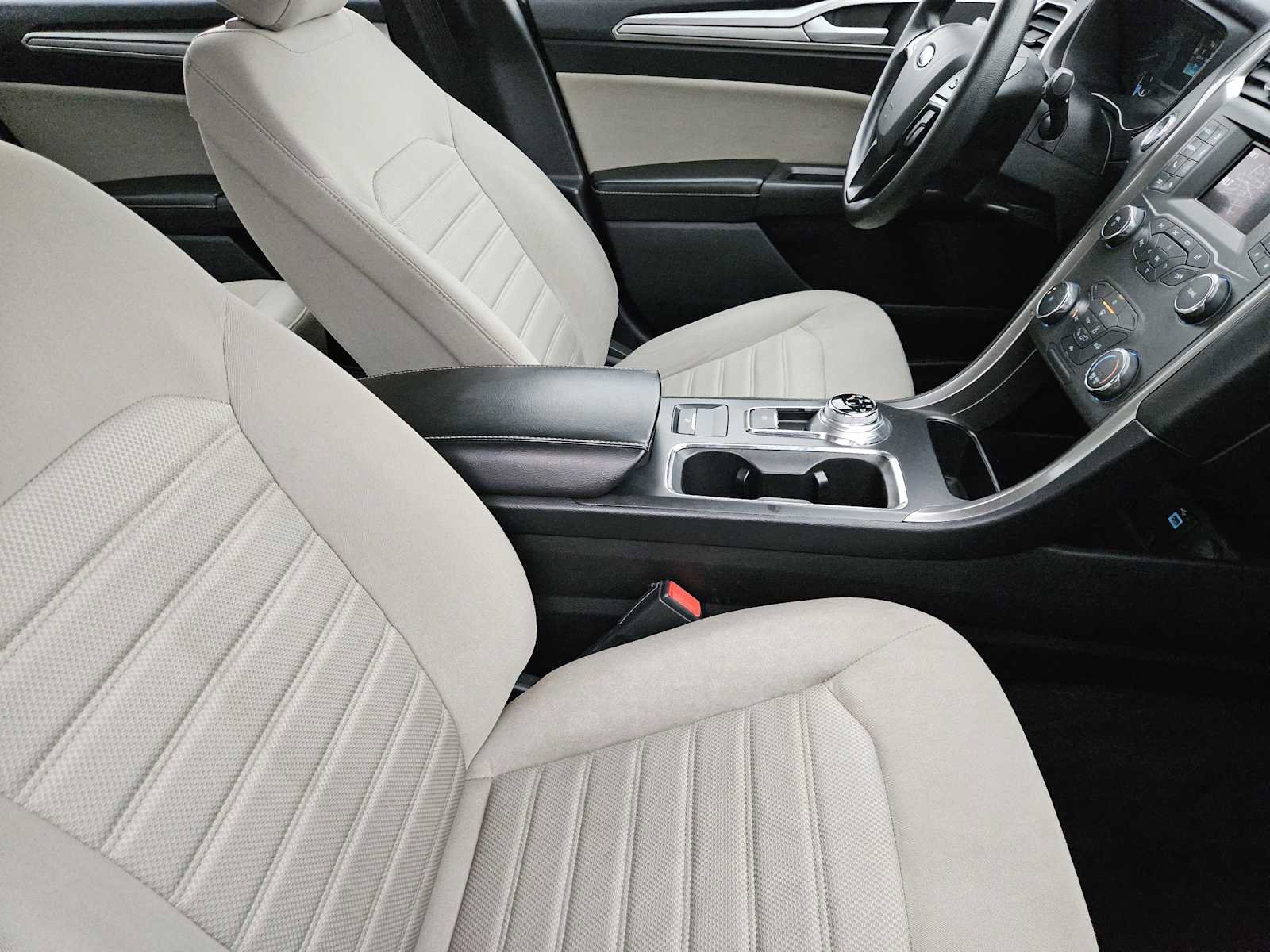 Used 2020 Ford Fusion S image 13