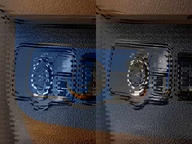 Used 2021 Mercedes-Benz Sprinter 144 Cargo image 30