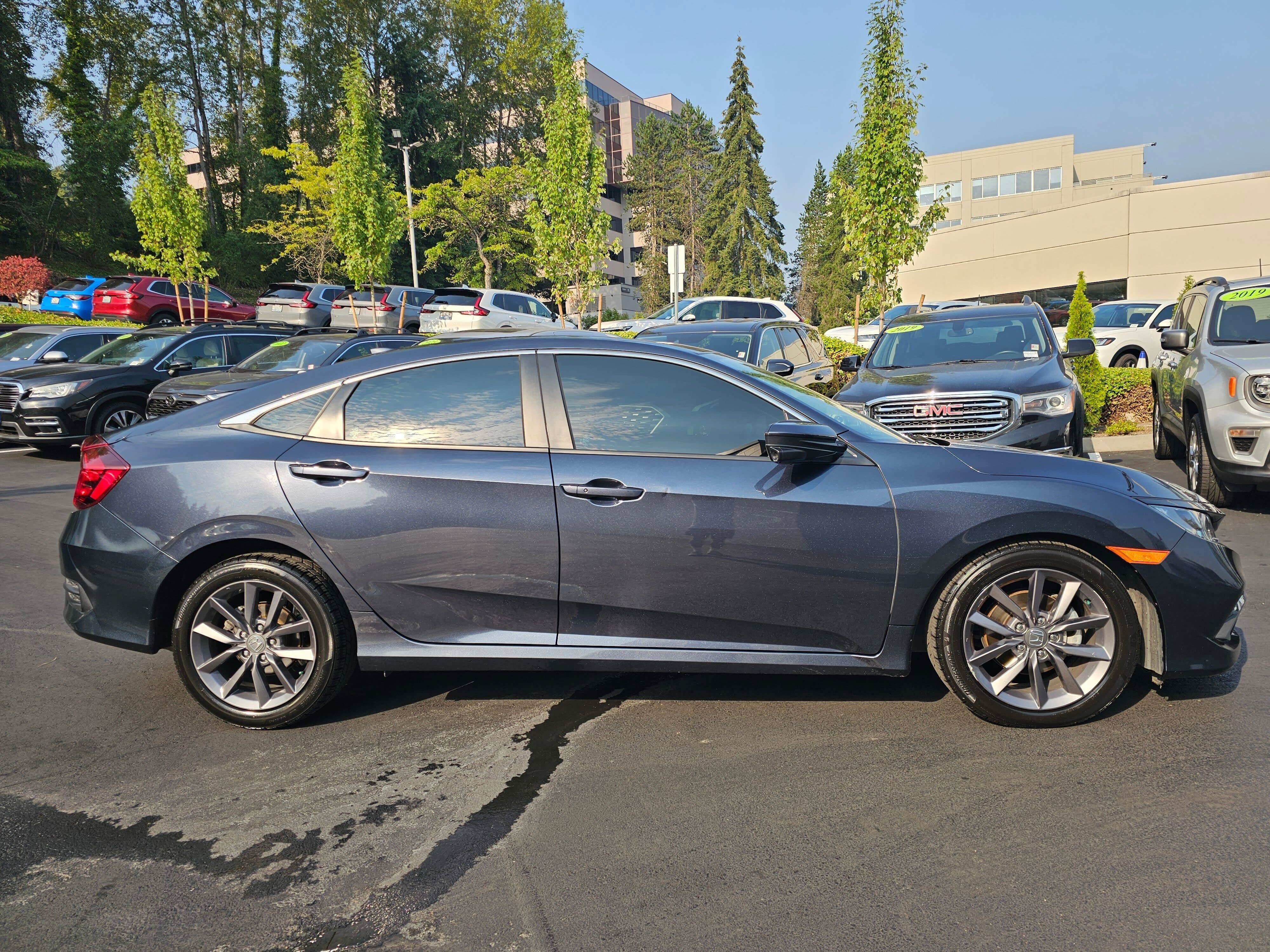 Used 2019 Honda Civic EX-L image 8