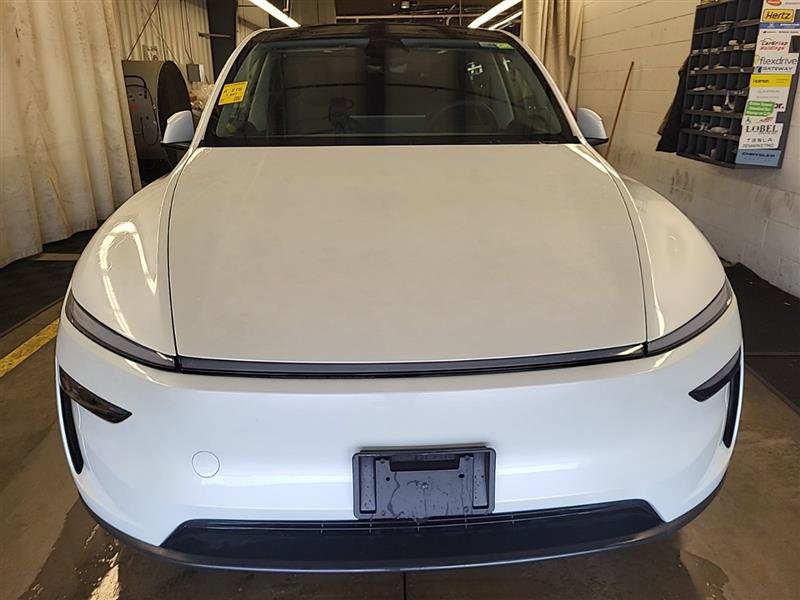 Used 2026 Tesla Model Y Long Range AWD/4WD image 4