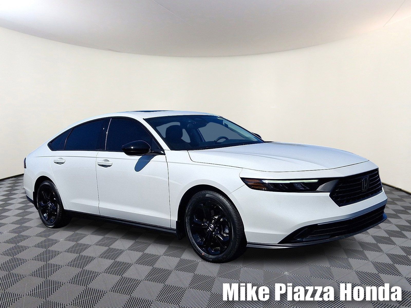 Used 2025 Honda Accord SE video 1