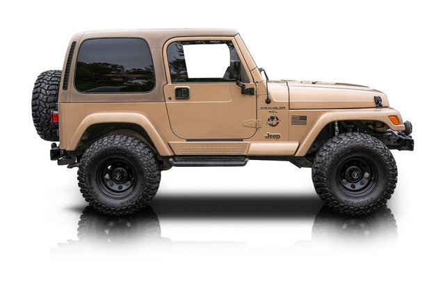Used 1999 Jeep Wrangler Sahara AWD/4WD image 2