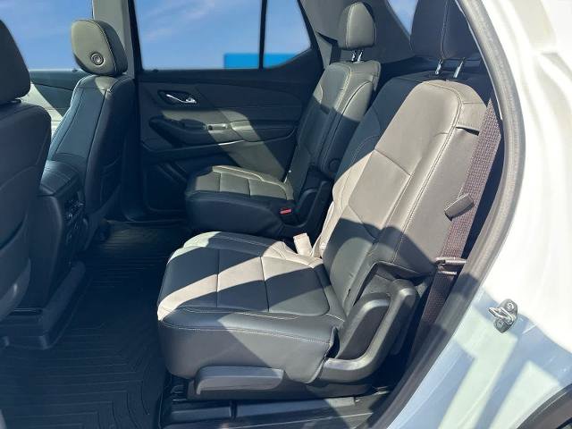 Used 2021 Chevrolet Traverse RS AWD/4WD image 18