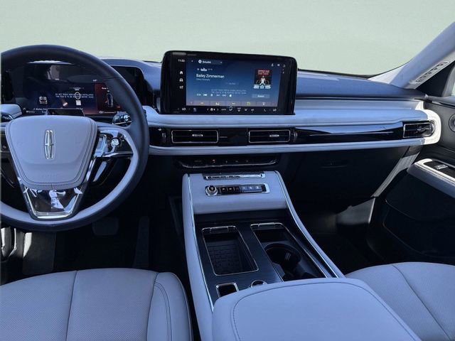 New 2026 Lincoln Aviator Reserve image 26