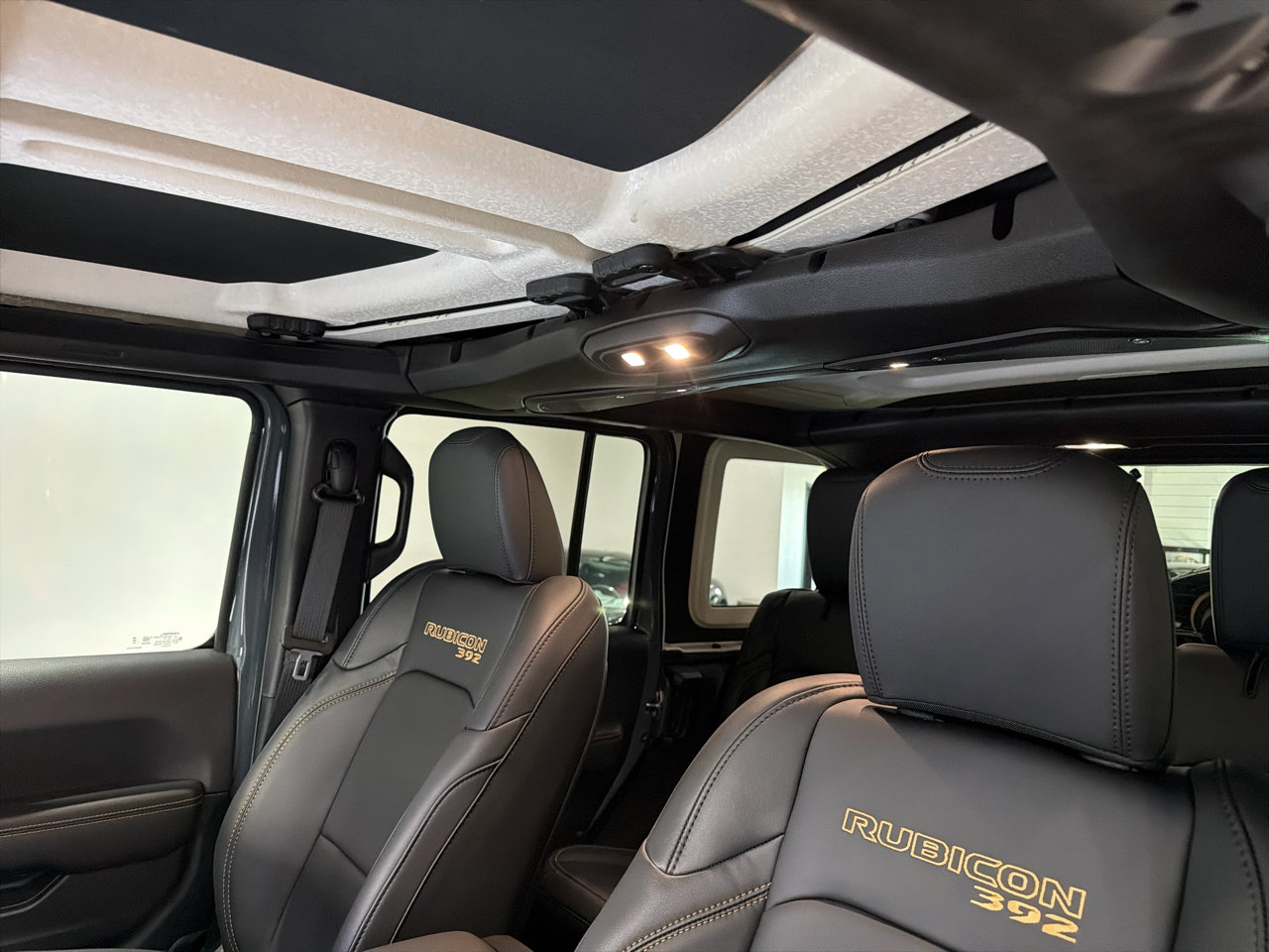 Used 2025 Jeep Wrangler Rubicon 392 image 21