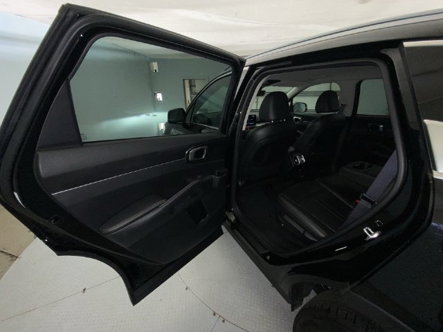 Used 2024 Kia Sorento S AWD/4WD image 22