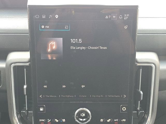 Used 2026 GMC Yukon XL Denali w/ Sun & Power Step Package image 38