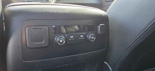 Used 2020 Chevrolet Tahoe LT image 13