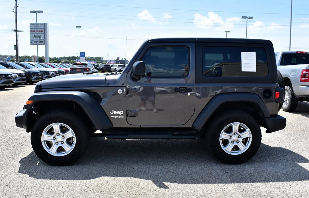 Used 2020 Jeep Wrangler Sport AWD/4WD image 5