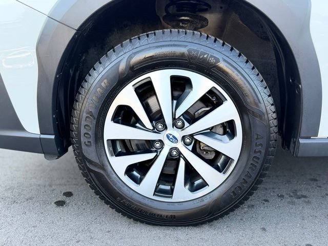 Used 2023 Subaru Outback Premium AWD/4WD image 26