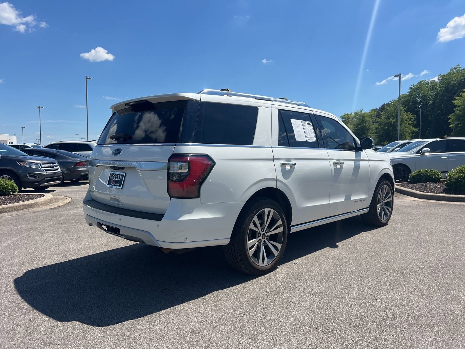 Used 2020 Ford Expedition Platinum AWD/4WD image 5