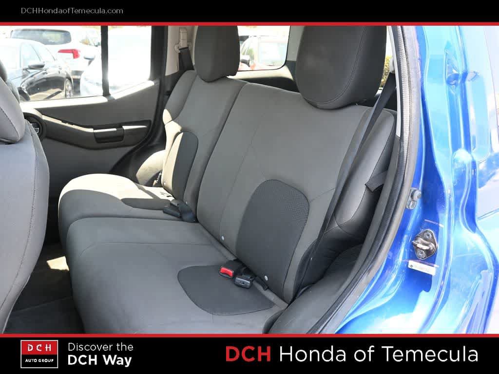 Used 2015 Nissan Xterra S w/ Value Package RWD image 18
