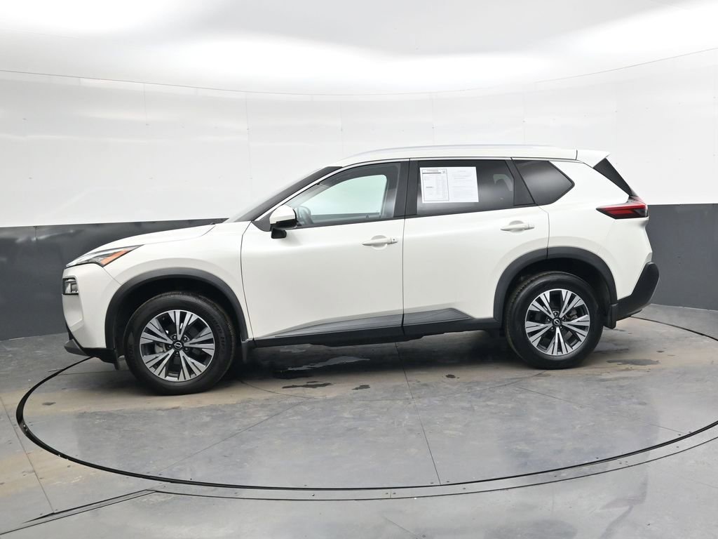 Used 2023 Nissan Rogue SV w/ SV Premium Package image 8