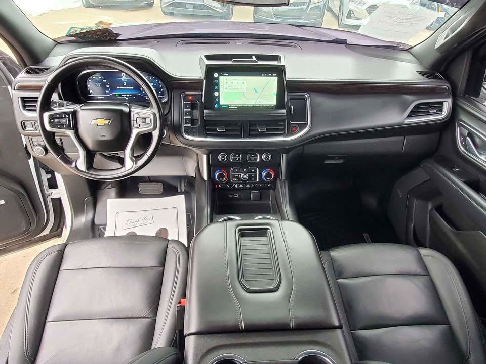 Used 2022 Chevrolet Suburban LT image 14