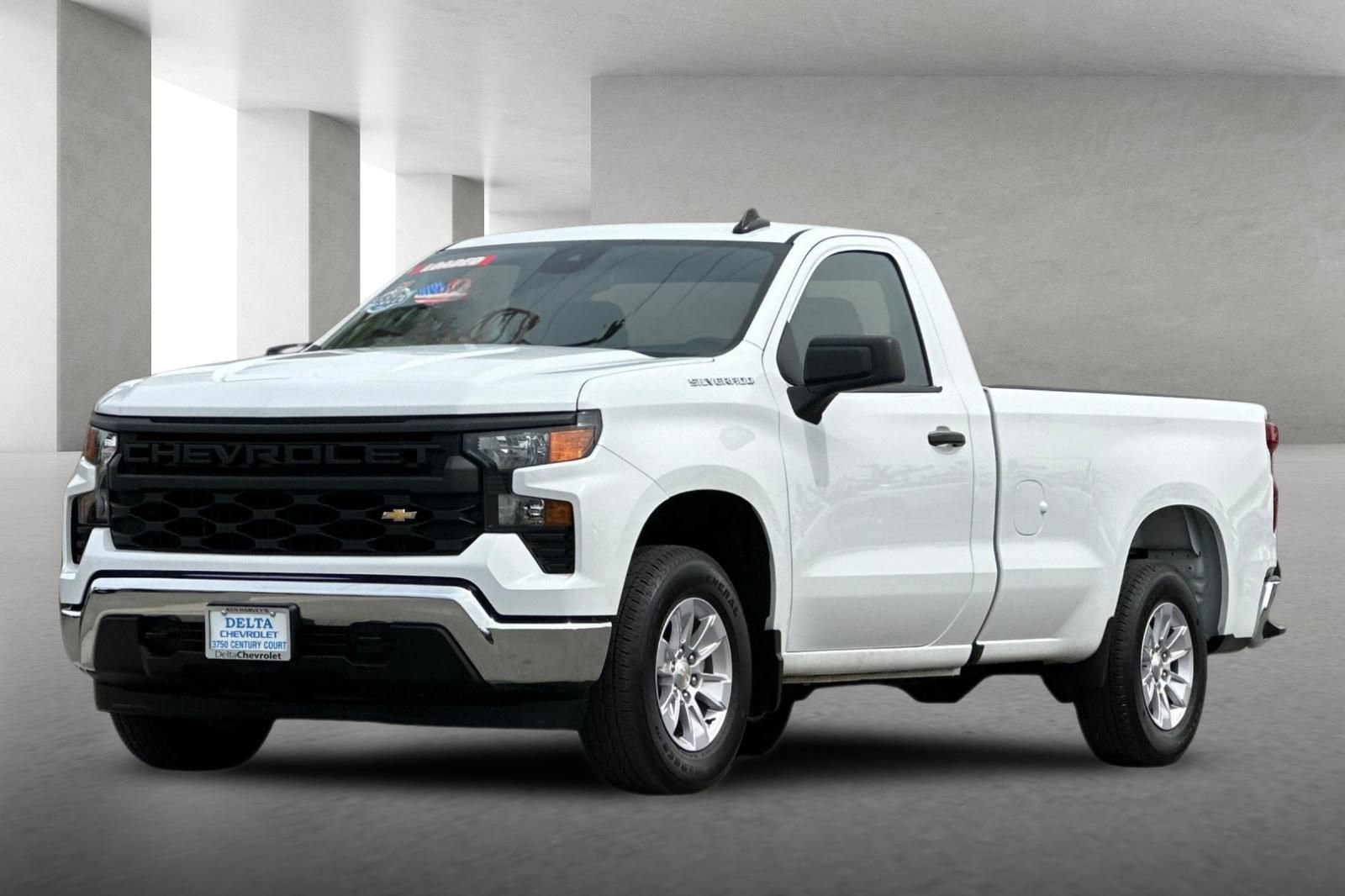 Used 2025 Chevrolet Silverado 1500 W/T image 8