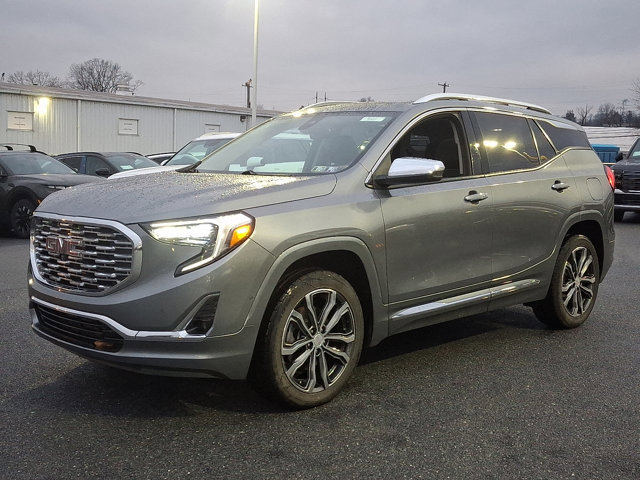 Used 2019 GMC Terrain Denali w/ Advanced Safety Package image 1
