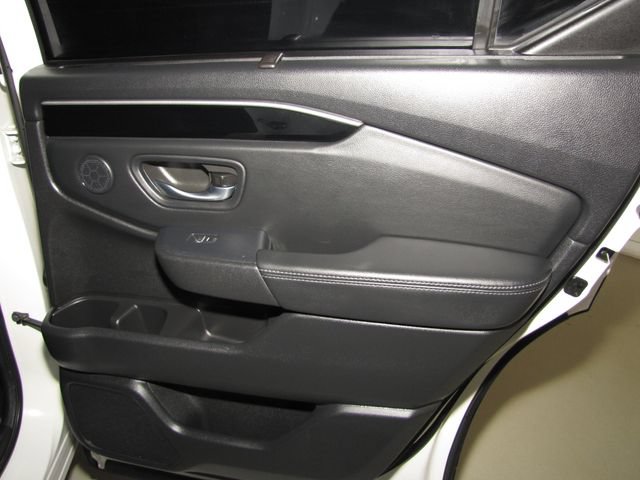 Certified 2025 Honda Pilot EX-L image 18