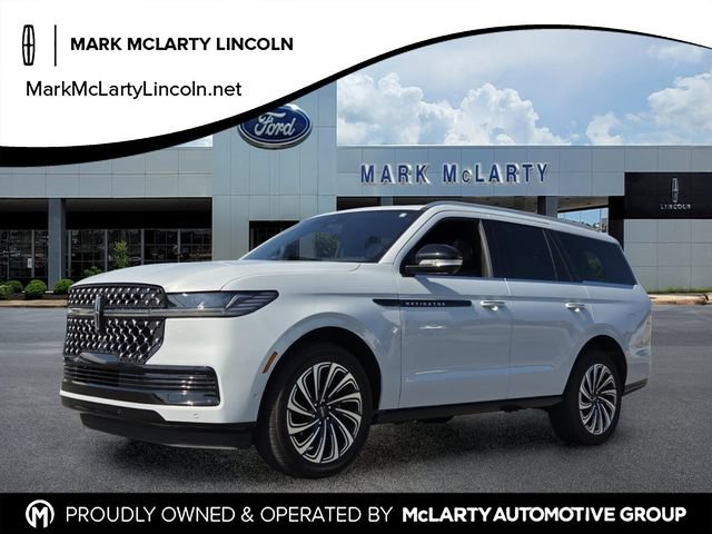 Certified 2025 Lincoln Navigator Black Label AWD/4WD image 1
