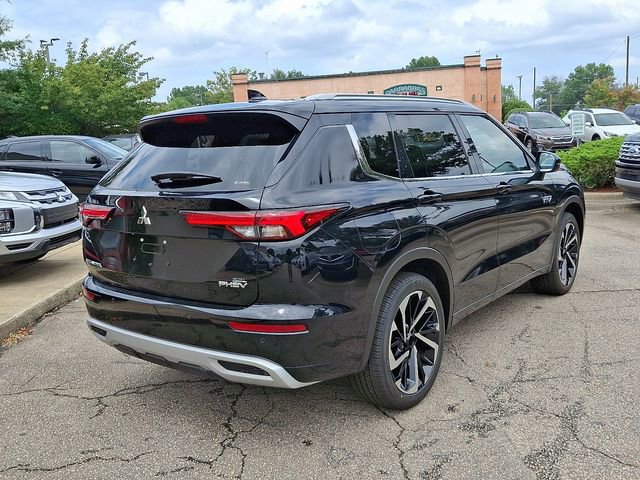 New 2025 Mitsubishi Outlander SEL image 4