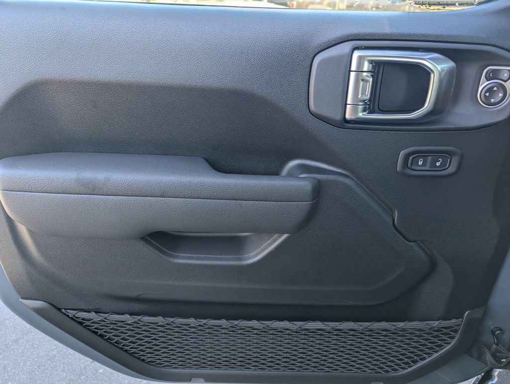 New 2026 Jeep Gladiator Sport image 14