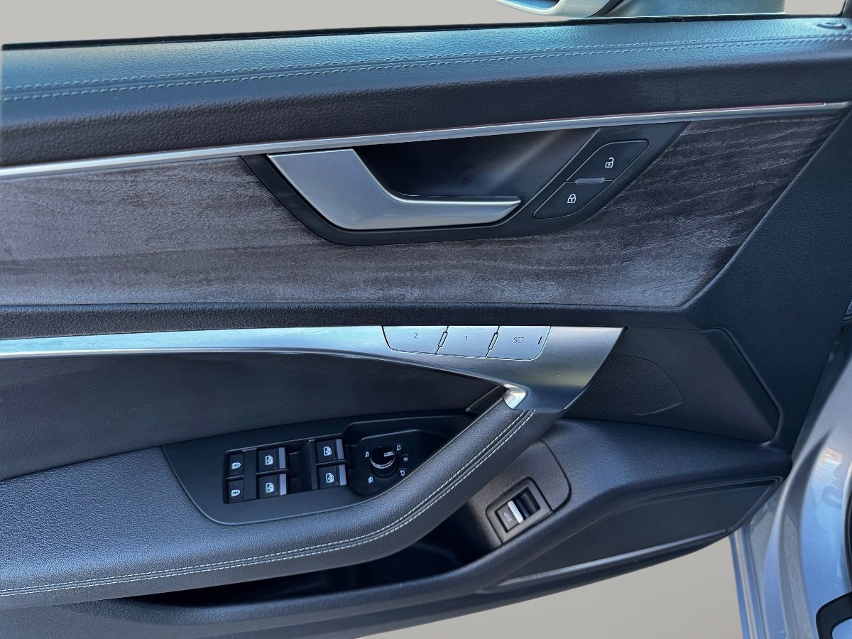 Used 2024 Audi A6 Premium Plus image 30