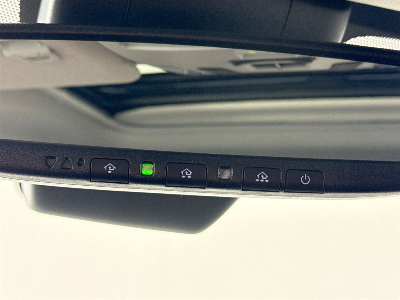 Certified 2026 Toyota Sienna XLE FWD image 23