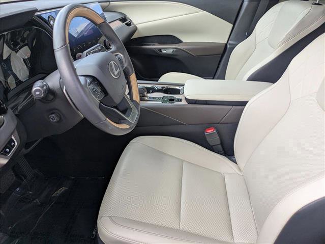 Used 2024 Lexus RX 350 Premium w/ Accessory Package (Z1) image 16